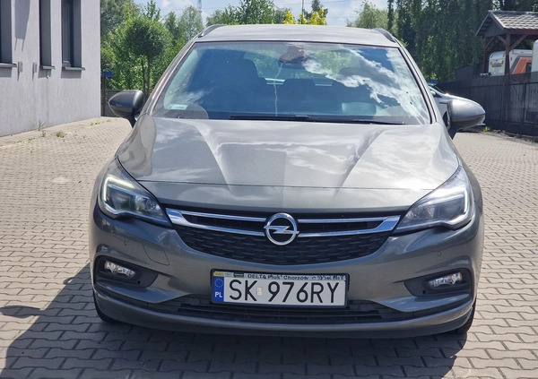 Opel Astra cena 39999 przebieg: 164000, rok produkcji 2019 z Radłów małe 154